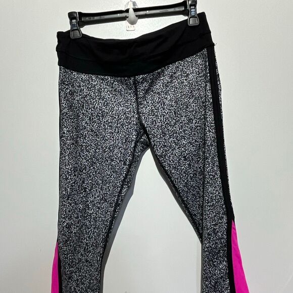 Lululemon Women's White Raspberry Pace Tight Flashback Static Leggings Size 8 - Picture 5 of 9